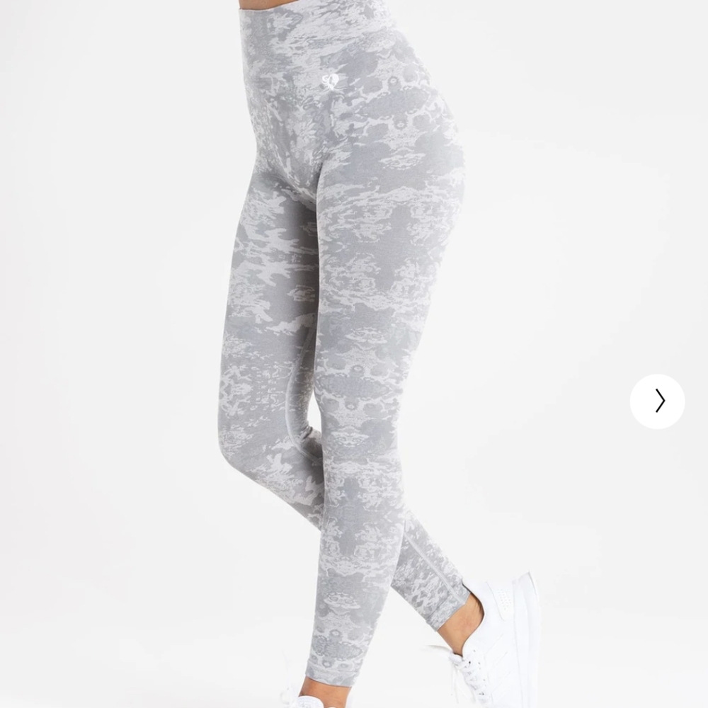Women's best camo leggings